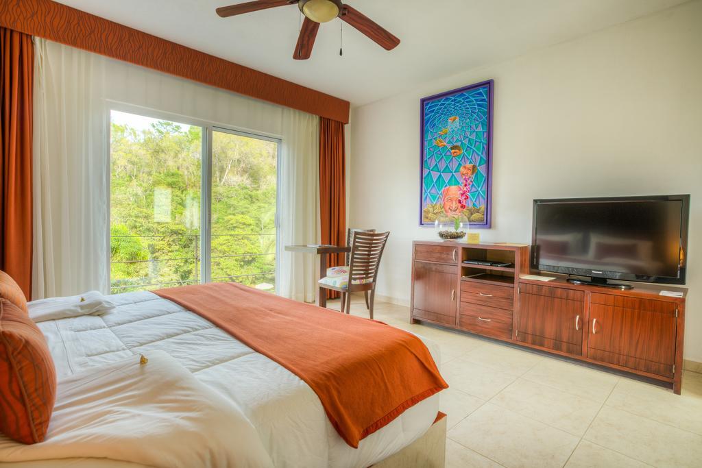 Villa Azalea Inn & Organic Farm JALISCO Стая снимка